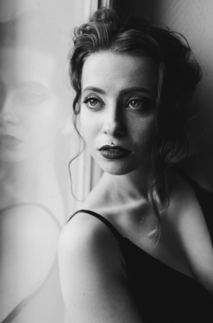 1_Katerina-Janisova-Women-Portrait-Photographer-4